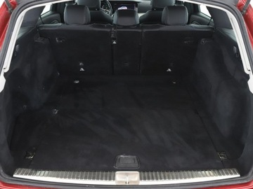Mercedes Klasa E W213 Kombi 2.0 220d 194KM 2019 Mercedes E 220 FV23% Automat Navi Kamera cofania, zdjęcie 19