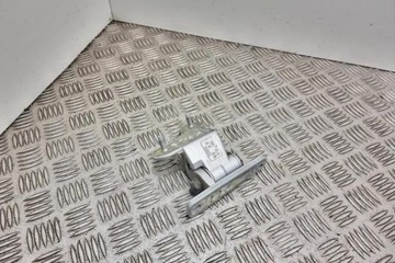 PANT LEVÝCH ZADNÍCH DVEŘE MERCEDES-BENZ E (W212) A047058 3.0L DIESEL