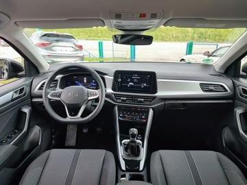 Volkswagen T-Roc I 2024 Volkswagen T-Roc 1.0 TSI Life + tylko 2165 k, zdjęcie 11
