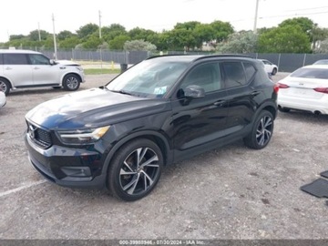 Volvo XC40 2022 Volvo XC 40 2022 Volvo XC40 T5 AWD R-Design 2.0 Benzyna 252KM, zdjęcie 1