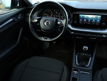 Skoda Octavia III Liftback Facelifting 1.5 TSI ACT 150KM 2020 Skoda Octavia 1.5 TSI, Salon Polska, Serwis ASO, zdjęcie 6