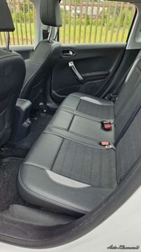 Peugeot 2008 I SUV 1.6 e-HDi 92KM 2014 Peugeot 2008 Peugeot 2008 1.6 HDI Allure Panorama Nawi Skora 1 Wlascic, zdjęcie 16