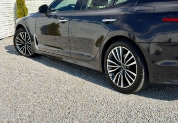 Kia Stinger Liftback 2.0 T-GDi 245KM 2019 Kia Stinger Kia Stinger 2.0 T-GDI OPF GT Line 2.0 Benzyna 245KM, zdjęcie 21