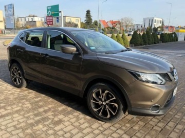 Nissan Qashqai II Crossover 1.2 DIG-T 115KM 2015 Nissan Qashqai Sliczny Qashqai 1.2Benz.115KM Navi Kamera Grzane Fotele Par, zdjęcie 16