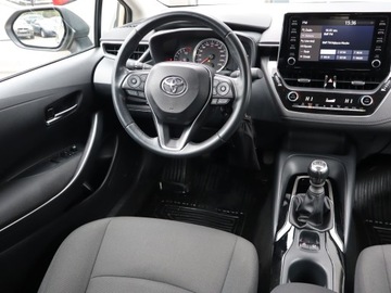 Toyota Corolla XII Sedan 1.5 VVT-i 125KM 2022 Toyota Corolla 1.5 VVT-i, Salon Polska, zdjęcie 6