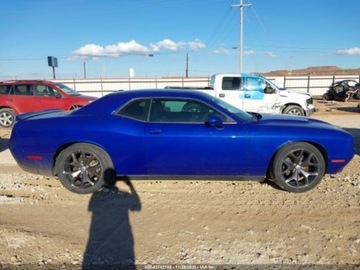 Dodge Challenger III 2018 Dodge Challenger SXT, V6, od ubezpieczalni 3.6 Benzyna 305KM, zdjęcie 9
