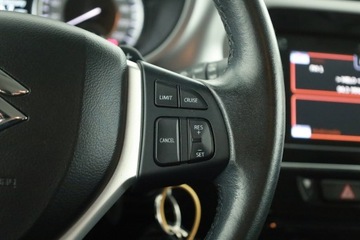 Suzuki Vitara III SUV 1.4 BOOSTERJET 140KM 2018 Suzuki Vitara 1.4 BoosterJet, Salon Polska, zdjęcie 12