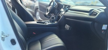 Honda Civic X Hatchback 5d 1.0 VTEC TURBO 126KM 2019 Honda Civic biala perla 1,0 i-vtec ledy duza navi, zdjęcie 10