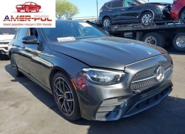 Mercedes Klasa E W213 2022 Mercedes-Benz Klasa E 350 2022 2.0l 2.0 Benzyna 255KM