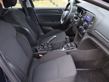 Renault Megane IV Hatchback 5d 1.2 Energy TCe 100KM 2016 Renault Megane 1.2 TCe, Klima, Tempomat, zdjęcie 8