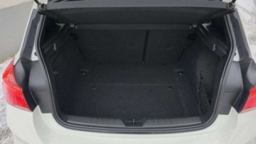 BMW Seria 1 F20-F21 Hatchback 5d Facelifting 2017 118i 136KM 2017 BMW Seria 1 1,5 benzyna 136 KM NAVI bi xenon zarejestrowany 1.5 Benzyna, zdjęcie 14