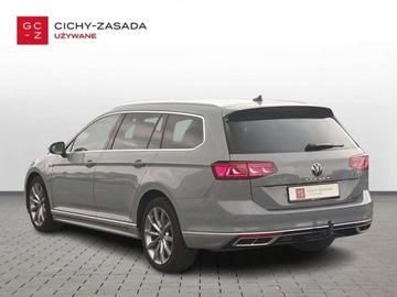 Volkswagen Passat B8 Variant Facelifting 2.0 TDI SCR 200KM 2022 Volkswagen Passat 2.0 TDI 200KM 4x4 DSG R Line Kamera Virtual Hak LED Matr, zdjęcie 2