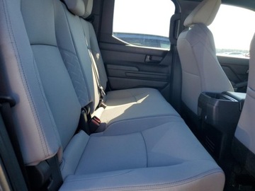 Toyota Tacoma II 2024 Toyota Tacoma 2024r., Double cab, od ubezpieczalni 2.4 Benzyna 278KM, zdjęcie 8