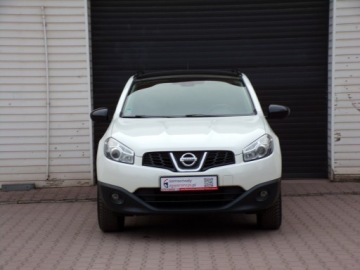 Nissan Qashqai I Crossover Facelifting  1.6 117KM 2013 Nissan Qashqai KAMERA 360 NAVI SOLARDACH 2013R, zdjęcie 2