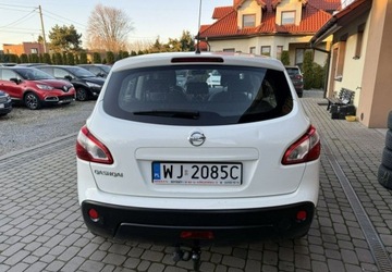 Nissan Qashqai I Crossover Facelifting  1.6 117KM 2013 Nissan Qashqai Rej.02.2014 1,6 117 Klimatyzacja Kola latozima 1.6 Benzyna, zdjęcie 7