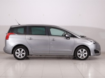 Peugeot 5008 I Minivan Facelifting 1.6 HDi 115KM 2014 Peugeot 5008 1.6 HDi, Salon Polska, Serwis ASO, zdjęcie 5