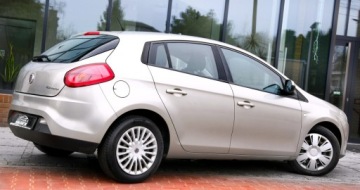 Fiat Bravo II Hatchback 5d 1.4 T-JET 16V 120KM 2008 Fiat Bravo 1.4 120KM| Klimatyzacja|Komputer|6 Bieg, zdjęcie 6