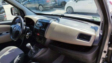 Opel Combo D Tour 1.6 CDTI 105KM 2012 Opel Combo 1.6D 105 KM 7 Osobowy Klimatronik Tempomat Czujniki GWARANCJA, zdjęcie 23