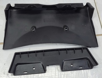 Стойка багажника, накладка обтекателя Piaggio MP3 125 - 500 06-13 653640