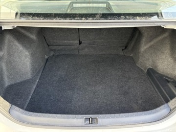 Toyota Corolla XI Sedan Facelifting 1,6 Valvematic 132KM 2018 Toyota Corolla 1.6 Premium EU6 Seria E16 (2012-201, zdjęcie 10