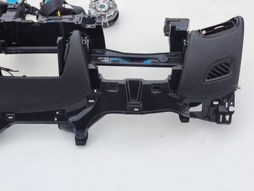 DESKA KONZOLA ULOŽENÍ AIRBAG PÁSY TOYOTA YARIS CROSS 2020-2025