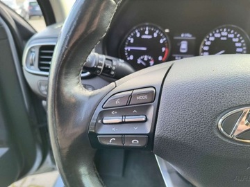 Hyundai i30 III Wagon Facelifting 1.0 T-GDI 120KM 2022 Hyundai i30 SalonPL serwis ASO 1.0T-GDI 120KM bezwypadkowy pakiety kamera, zdjęcie 13