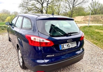 Ford Focus III Kombi Facelifting 1.0 EcoBoost 100KM 2014 Ford Focus 2014 rok Benzyna KLIMA OPLACONY z Niemiec Zamiana 100KM, zdjęcie 11