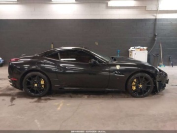 Ferrari California 2011 Ferrari California 2011 4.3 Benzyna 453KM, zdjęcie 6