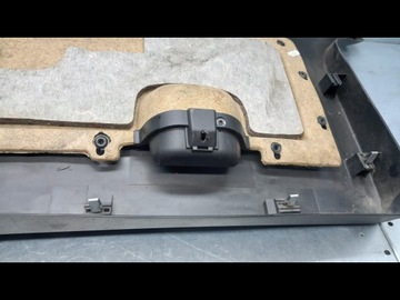 ČALOUNĚNÍ KUFRU VW PASSAT B5 FL KOMBI 3B9867601