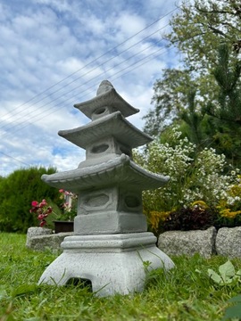 БЕТОННАЯ САДОВАЯ ФИГУРКА - ЯПОНСКАЯ ПАГОДА НА ОСНОВАНИИ