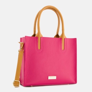 Damska torba VENEZIA. Stylowy kuferek w kolorze różowym ze skóry naturalnej