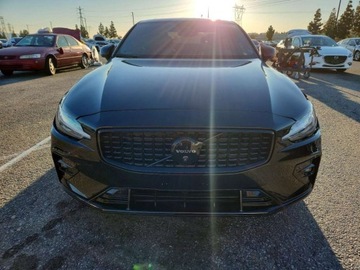 Volvo S60 III 2024 Volvo S60 Plus 2024 2.0 Benzyna 247KM, zdjęcie 5