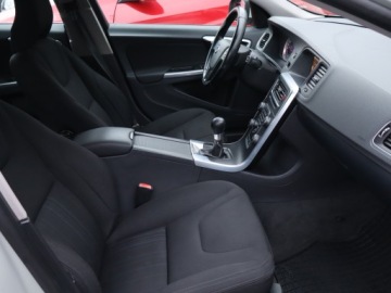 Volvo V60 I Kombi 1.6 DRIVe 115KM 2013 Volvo V60 D2, Navi, Klima, Klimatronic, Tempomat, zdjęcie 8