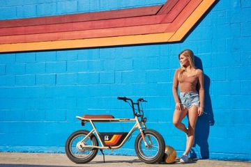 Razor Rambler 16-дюймовый электрический мотоцикл-минибайк в стиле ретро!