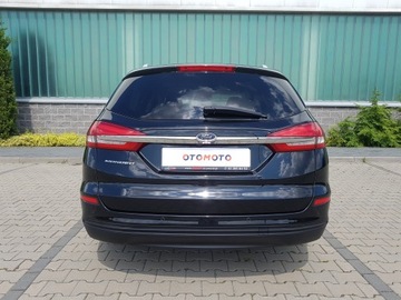 Ford Mondeo V Kombi 2.0 TDCi 150KM 2019 FORD MONDEO Kombi 2.0 EcoBlue TDCi REJ. 2020, zdjęcie 4