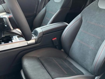 Mercedes GLB SUV 1.3 200 163KM 2025 MERCEDES-BENZ GLB 200 AMG Line Suv 1.3 (163KM) 2025, zdjęcie 5