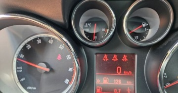 Opel Mokka I SUV 1.4 Turbo ECOTEC 140KM 2015 Opel Mokka 140Ps. Navigacja Grzane Fotele Klimatronic 2015 1.4 Benzyna, zdjęcie 21