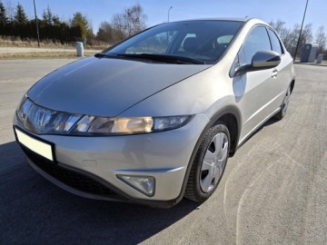 Honda Civic VIII Hatchback 5d 1.4 i 83KM 2007 HONDA CIVIC UFO 1.4 B+LPG Sekwencja – 83KM - KAMERA – SUPER STAN - OKAZJA!, zdjęcie 13