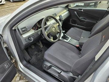 Volkswagen Passat B6 Variant 1.6 i 102KM 2009 Volkswagen Passat 1,6 Benzyna+ lpg 102KM, zdjęcie 4