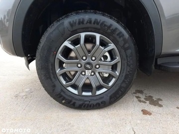 Ford Ranger VI Podwójna kabina 2.0 EcoBlue BI-TURBO 205KM 2025 Ford Ranger Ford Ranger 2.0 EcoBlue Bi-Turbo 4x4 DC Wildtrak 2.0 Diesel, zdjęcie 5