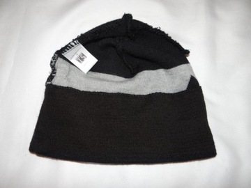 КРУТАЯ ШАПКА - SATILA МЕРИНОСОВАЯ ШЕРСТЬ