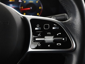 Mercedes GLB SUV 2.0 200d 150KM 2023 Mercedes GLB FV23% Progressive 4Matic Navi Kamera, zdjęcie 31