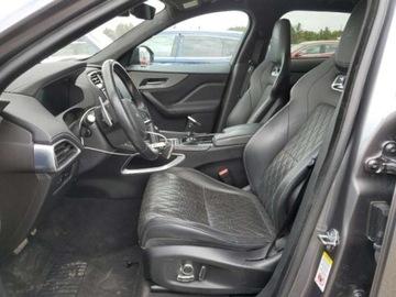 Jaguar F-Pace SVR 5.0 V8 550KM 2019 Jaguar F-Pace 2019, 5.0L, 4x4, SVR, od ubezpieczalni 5.0 Benzyna 550KM, zdjęcie 7