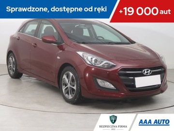 Hyundai i30 II Hatchback 3d Facelifting 1.6 CRDi 110KM 2016 Hyundai i30 1.6 CRDi, Salon Polska, Klima