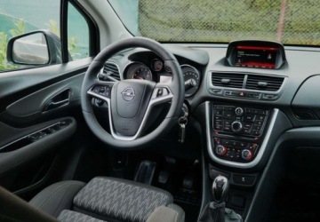 Opel Mokka I SUV 1.6 Ecotec 115KM 2015 Opel Mokka Opel Mokka 1.6 ecoFLEX StartStop Color Edition 1.6 Benzyna, zdjęcie 24