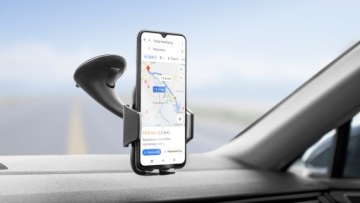 Магнитный автомобильный держатель для телефона Kruger&Matz на лобовое стекло.