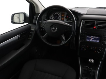 Mercedes Klasa B W245 180 CDI 109KM 2011 Mercedes B B 180 CDI , Navi, Klima, Tempomat,ALU, zdjęcie 6