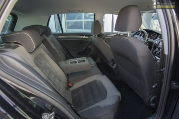 Volkswagen Golf VII Hatchback 3d 1.4 TSI 140KM 2014 Volkswagen Golf S-tronic / S-line / Kamera Cofania, zdjęcie 24