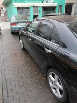 Хромированные накладки на ручки дверей Toyota Avensis T25 03-09