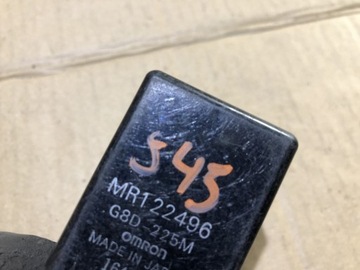 RELÉ MITSUBISHI OE MR122496
